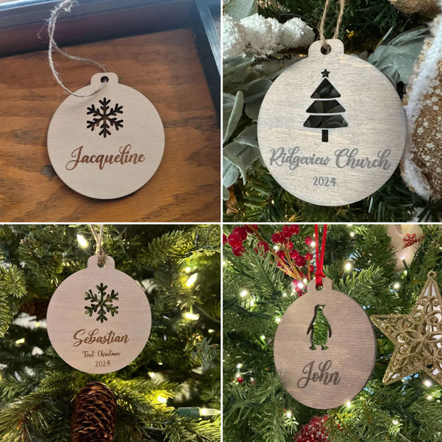Picture of Personalized Wooden Christmas Ornament set - Family Christmas Ornament with Names - Circle Shaped Christmas Ornament