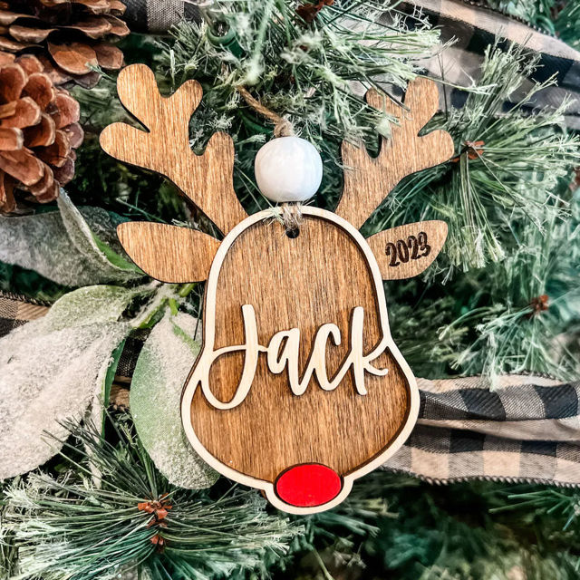 Picture of Personalized Wooden Christmas Ornament Set - Elk Shaped Family Christmas Ornament with Names Set