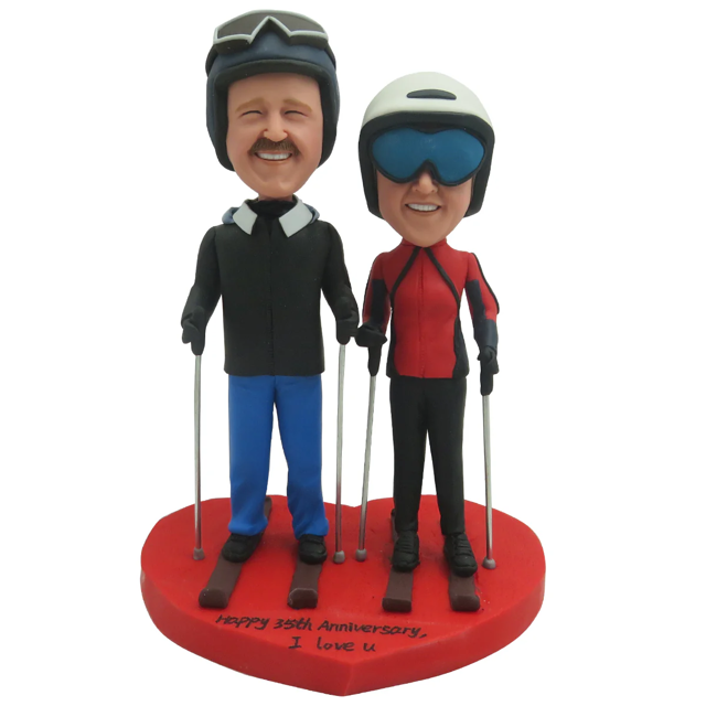 Picture of Custom Bobbleheads: Skiing Couple | Personalized Bobbleheads for the Special Someone as a Unique Gift Idea