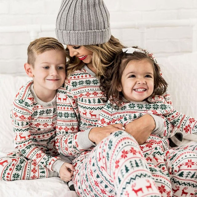 Picture of Family Christmas Pajama Sets - Christmas Pattern Long Sleeves Pajamas