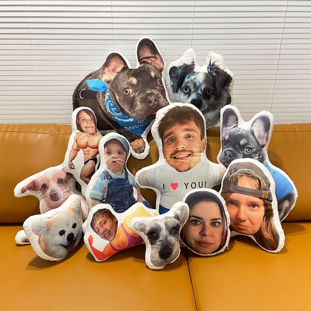 Picture of Personalized 3D Mini-Me Pillow – Your Face, Your Pet, Your Vibe