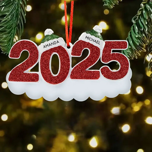 Picture of Custom Resin Christmas Ornament with Names -  Christmas Tree Ornament - Green Hats