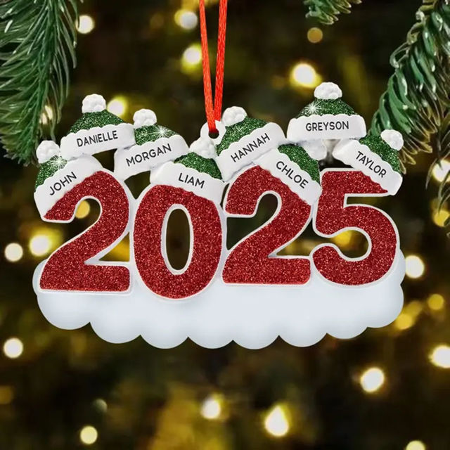 Picture of Custom Resin Christmas Ornament with Names -  Christmas Tree Ornament - Green Hats